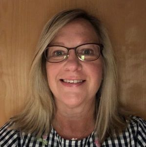 Meet your Posher, Nancy